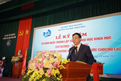 Đồng chí Đặng Xuân Trường - Phó Chủ tịch UBND tỉnh Thái Nguyên phát biểu chúc mừng